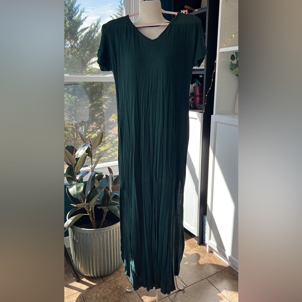 Women’s dress